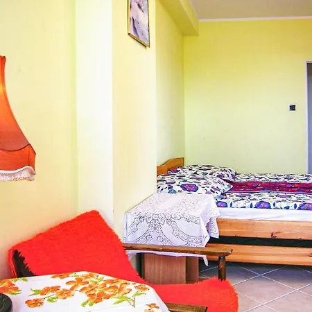 Cozy In Swinoujscie With Kitchen * Karsibor