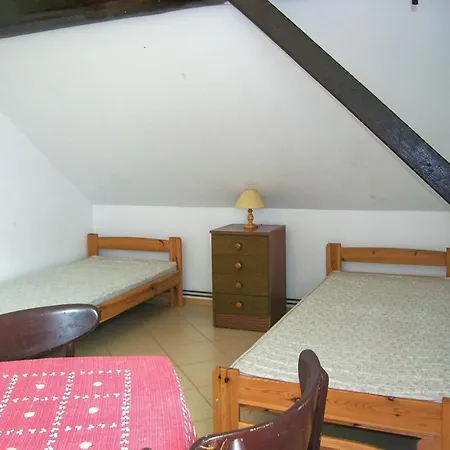 Apartment Cozy In Swinoujscie With Kitchen Karsibor